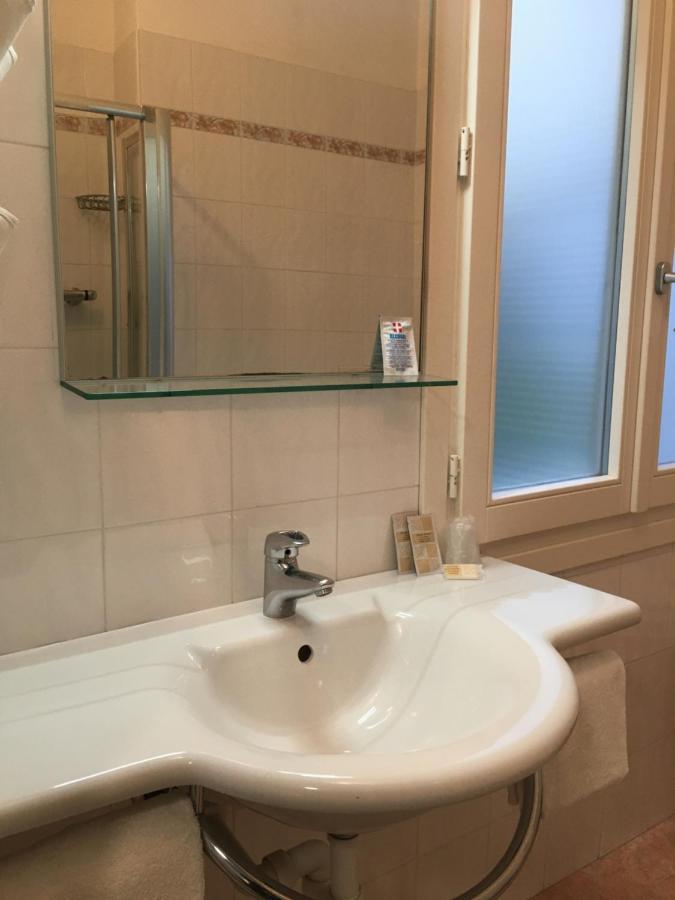 Hotel Del Golfo Laigueglia Εξωτερικό φωτογραφία