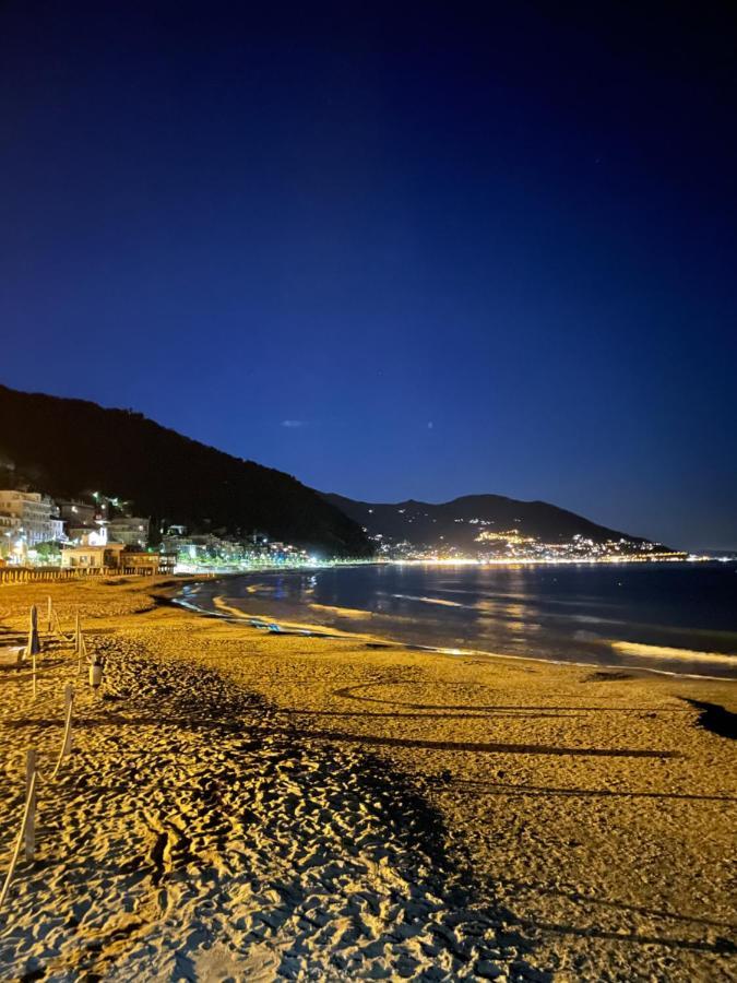 Hotel Del Golfo Laigueglia Εξωτερικό φωτογραφία