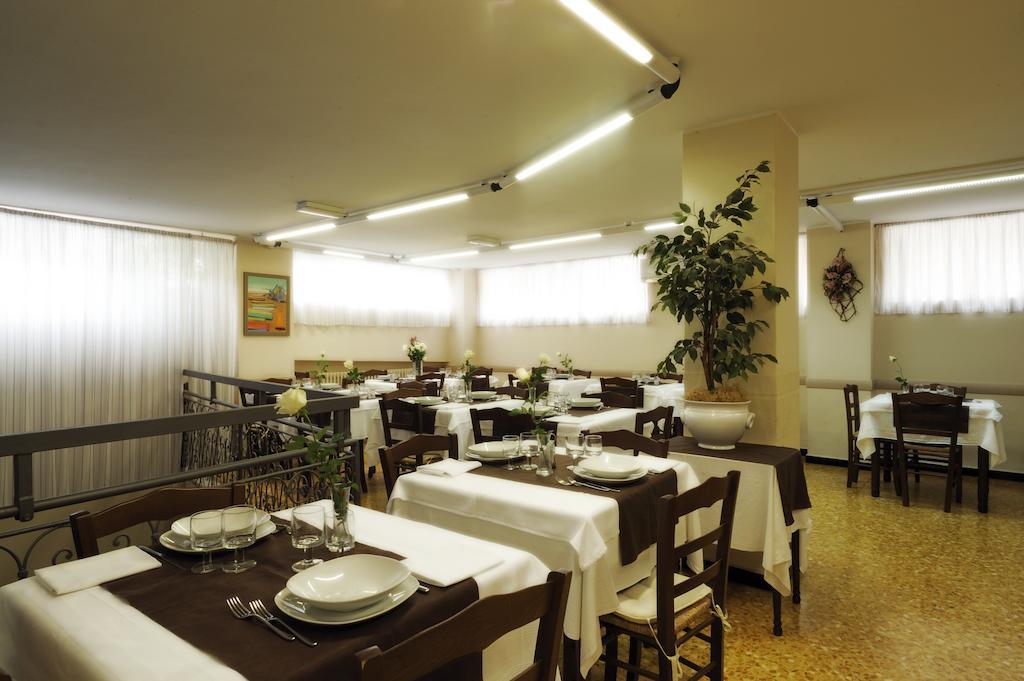 Hotel Del Golfo Laigueglia Εξωτερικό φωτογραφία